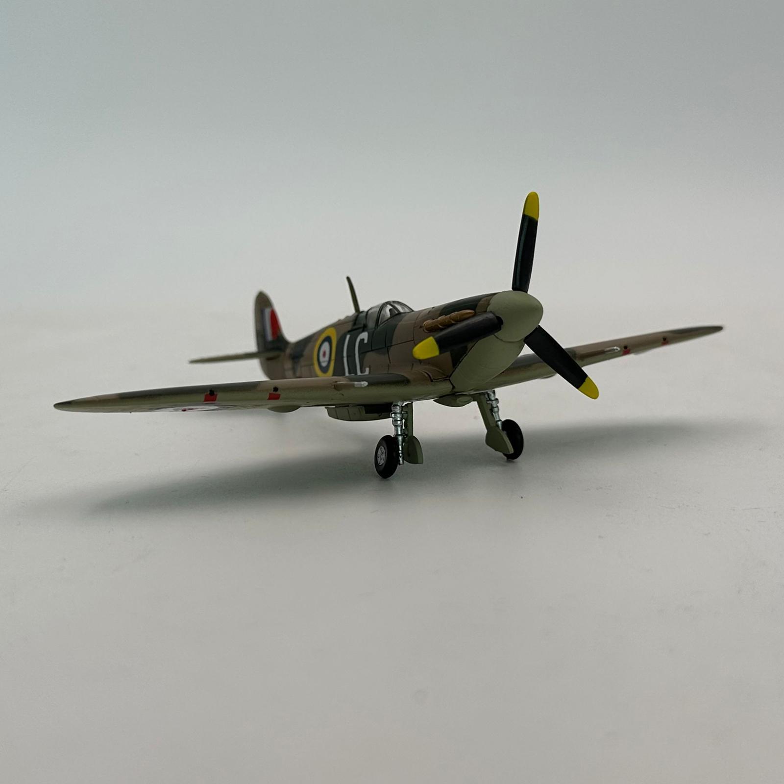 Model Kit Spitfire - Modèle d'avion Spitfire à l'échelle 1/72,